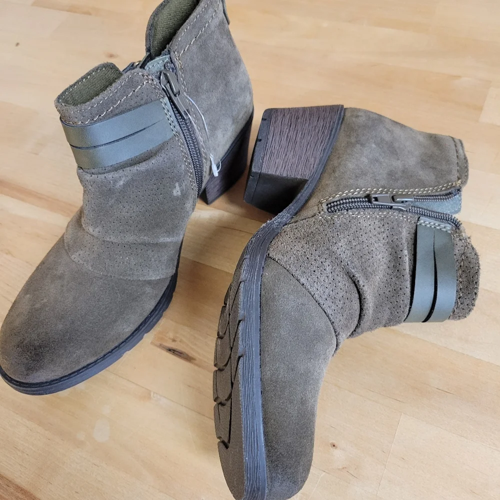 Earth Origins Women's Oakland Odel Booties Size 8
